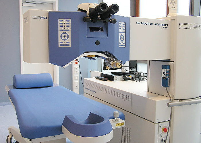 Excimerlaser zum Augenlasern im Augenzentrum in München-Riem.